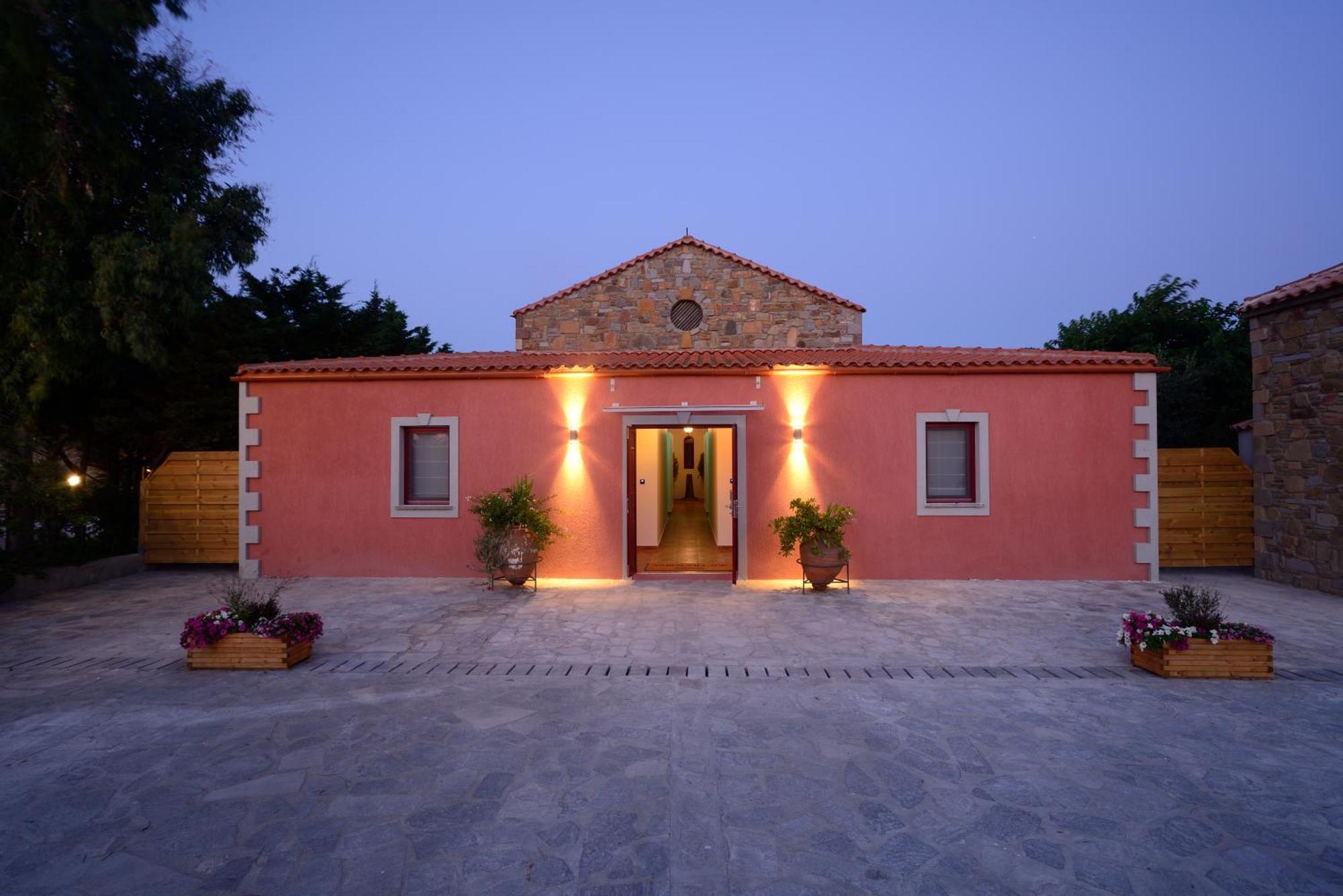 Hotel Village Boutique Város